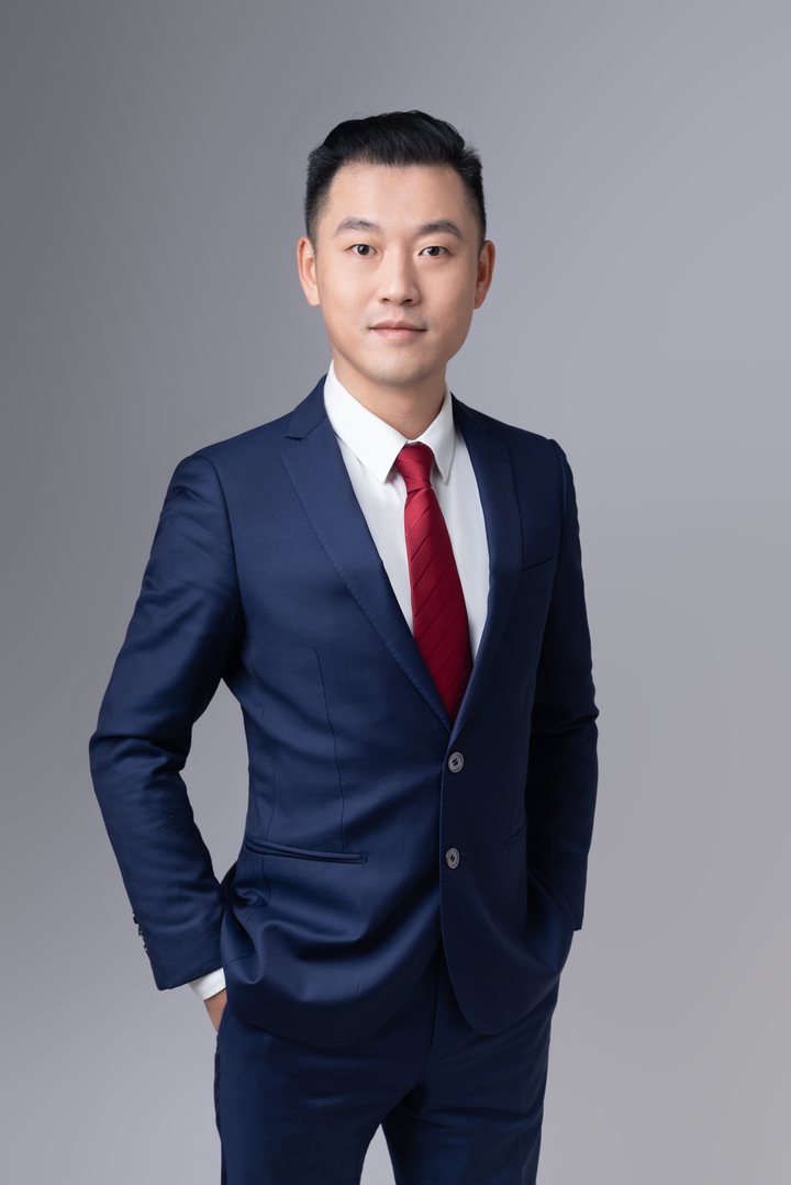 职业经验资产顾问 Kevin 彭峥